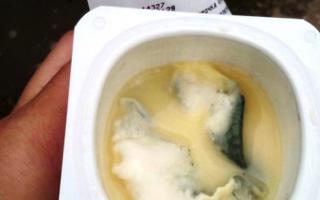 Otrava zatuchlým jogurtem: příznaky a léčba – pojďme vařit společně doma